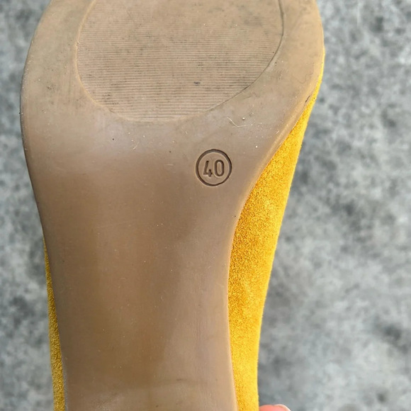 Bos & Co Mustard Peep Toe Block Heel, size 40 (Us  9) - Picture 12 of 12